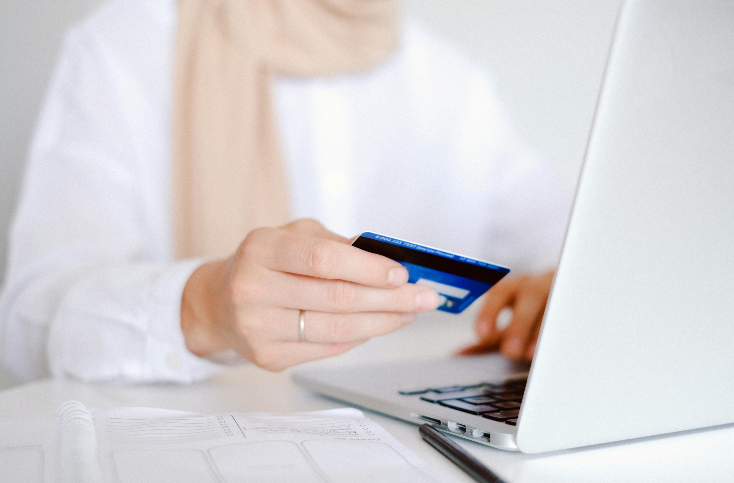 How to Choose the Right Payments Provider